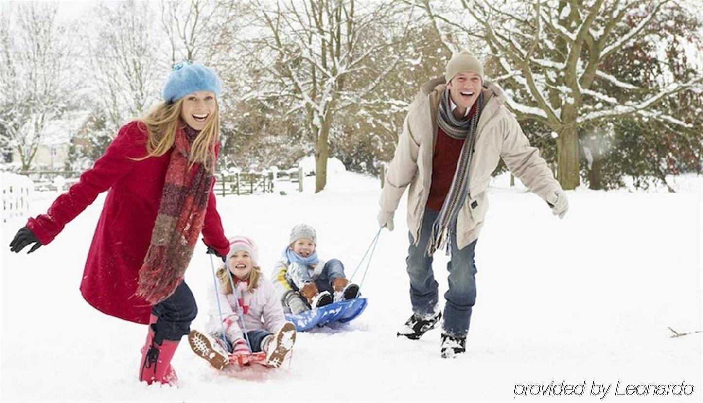 فندق هامبتون إن كانتون المظهر الخارجي الصورة